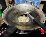 รูปขั้นตอนการทำที่ 2 ของ ผัดดอกขจรหมูสับ