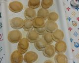 Foto del passaggio 2 della ricetta Ravioli fatti a mano al burro e salvia