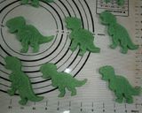 Foto del paso 4 de la receta: Galletas de dinosaurios 🦖