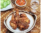 Foto langkah ke 9 dari resep Ayam Goreng Ketumbar Sambal Bawang.