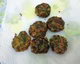 A picture of step 5 of Thankuni Pata Bora (Centella Leaves Fritters / Pakoras - Bengali Style).