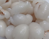 Foto langkah ke 2 dari resep Asinan Rambutan Simple.