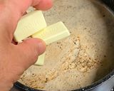 A picture of step 2 of White Chocolate Milk Tea.