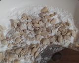 Foto del paso 2 de la receta: Garrapiñada De Maní Con Azúcar Impalpable En Seco