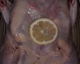 Foto del paso 3 de la receta: Pollo relleno para las "Fiestas"
