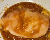 Foto langkah ke 4 dari resep Pan Seared Chicken with Sari Kurma.