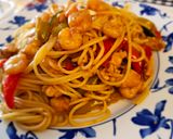 Foto del paso 8 de la receta: Espagueti con verduras, pollo y gambas al teriyaki