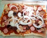 Foto langkah ke 7 dari resep Margherita Pizza 🍕Thin and Crispy.. pasti nagih!.