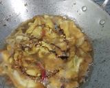 Foto langkah ke 3 dari resep Telur dadar kuah kecap.