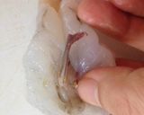 Hình bước làm 3 của món Tôm chiên cánh bướm!