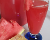 Foto del paso 5 de la receta: Jugo refrescante de sandía con fresas jengibre y limón