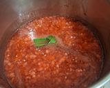 Foto langkah ke 2 dari resep Red and White Sago Pudding (Puding Sagu Merah Putih).