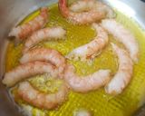 Foto del paso 3 de la receta Judías blancas con gambones en olla rápida