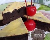 Foto langkah ke 9 dari resep 304. Banana Cream Cheese Brownies.