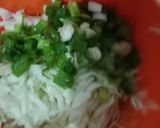 Foto langkah ke 1 dari resep Telur dadar sayur favorit si kecil.