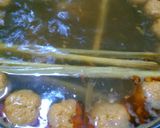 A picture of step 9 of Bún Bò Huế.