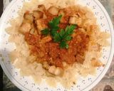 Foto del paso 8 de la receta: Corbatines en salsa pomodoro con chicharrón