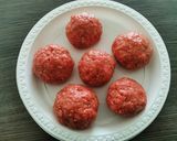 Foto del paso 2 de la receta: Sopa de cuscús y albóndigas