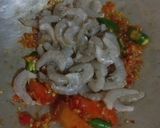 Foto langkah ke 2 dari resep Tumis Kulit Semangka Udang.