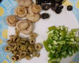 A picture of step 1 of 3 Variety SALAD JARS.