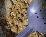 A picture of step 2 of Chicken tikka crepes.