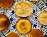 Foto del paso 2 de la receta: Miniaperitivo con bonito del norte (I): Blini con bonito y cebolla caramelizada