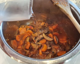Foto del paso 9 de la receta: Albóndigas de pollo en salsa de zanahorias y champiñones