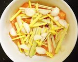 Hình bước làm 3 của món Ruốc cá hồi