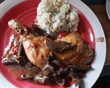 Foto del paso 2 de la receta: Pollo a la olla con callampas secas