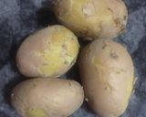 A picture of step 1 of Roasted potatoes.