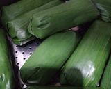 Foto langkah ke 4 dari resep Lontong isi ayam.