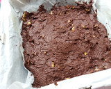 Foto del paso 3 de la receta: Brownie con mantequilla de cacahuete y cheesecake (sin azúcar)