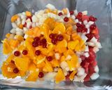 Une image de l'étape 12 de Salade de fruits multicolore.