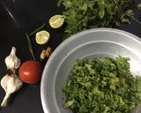 धनिया पुदीना की चटनी (Dhaniya pudina ki chutney recipe in Hindi) रेसिपी चरण 1 फोटो
