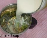 A picture of step 3 of Avocado Banana Smoothie.