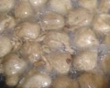 कुट्टू के दही बड़े (Kuttu ke dahi vade recipe in hindi) रेसिपी चरण 2 फोटो