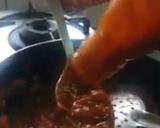 A picture of step 8 of Chinese macaroni.