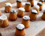 Foto del paso 8 de la receta: "Canneles" v1 de almendra, rellenos de crema y con chocolate s/g