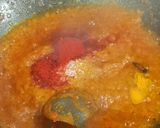 A picture of step 4 of Methi matar masala.