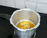 A picture of step 2 of Misal pav.