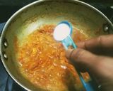 A picture of step 3 of Prawns Head Fry.