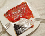 Foto del paso 9 de la receta: Pan payés ibicenco con salmón marinado