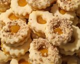Linzer karika (pihe puha, omlós) recept fázis 11 fotója