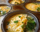 Foto langkah ke 5 dari resep Egg muffins.