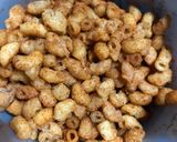 Foto langkah ke 5 dari resep Makaroni Goreng Mudah / Cara Membuat Makaroni Goreng Yang Benar / Makaroni Cemilan Jualan.