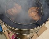 Foto del paso 11 de la receta: Pollo sentado ahumado al estilo Sonorense