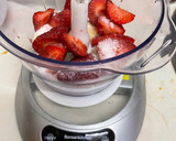 Foto del paso 1 de la receta: Petitsuit de fresa saludable