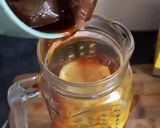A picture of step 2 of Lemon Ice Tea.