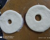 A picture of step 2 of Donuts.
