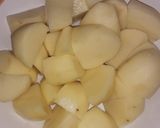 Foto del paso 1 de la receta: Carne con papas en salsa